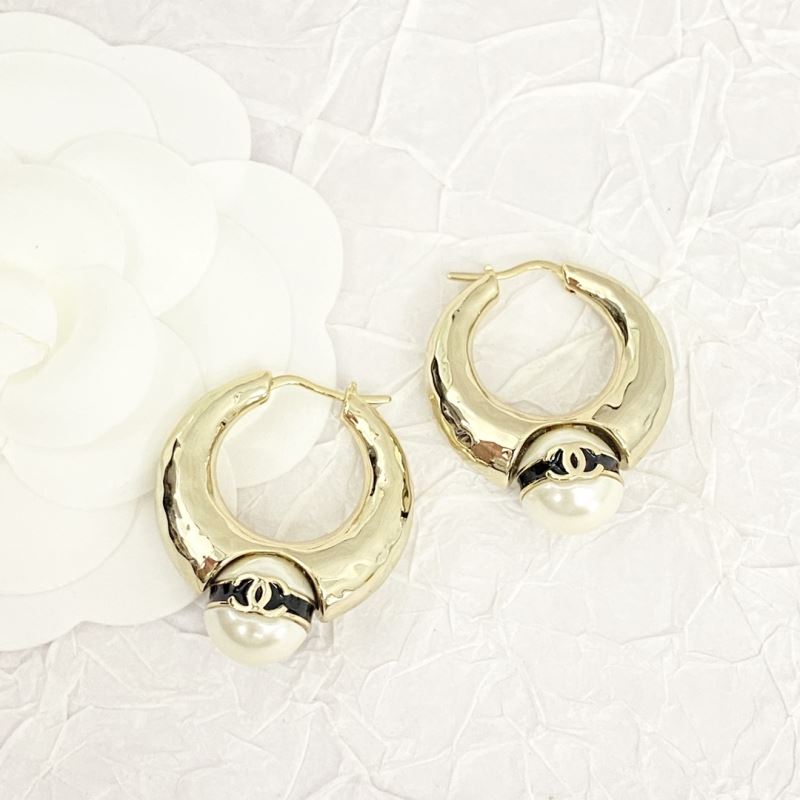 Ch**el earrings